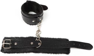 Fetish Fever - Cuffs With Fur - Black