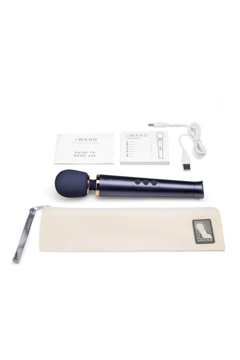 LE WAND PETITE RECHARGEABLE VIBRATING MASSAGER NAVY