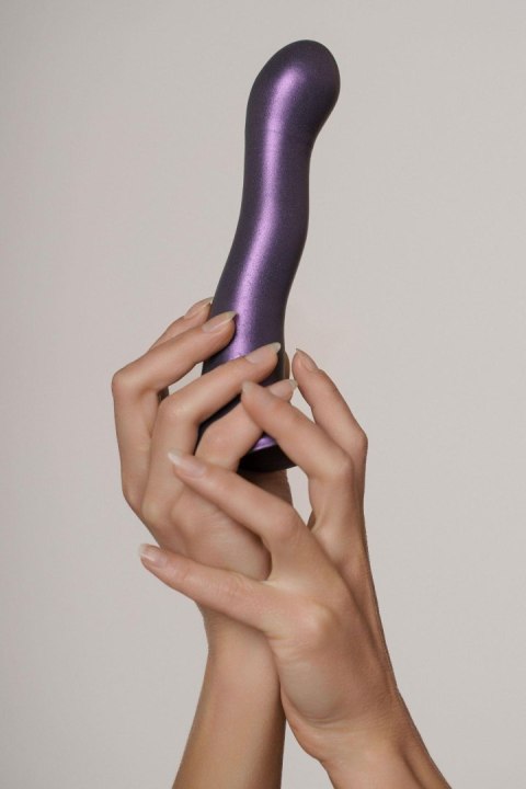 Ultra Soft Silicone Curvy G-Spot Dildo - 7'' / 17 cm